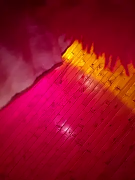      sams online show from April 5, 9:12 pm