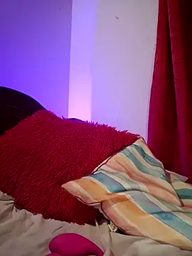 Snapshot of _____sams chatting on June 11, 12:32 am sams online show from June 11, 12:32 am
