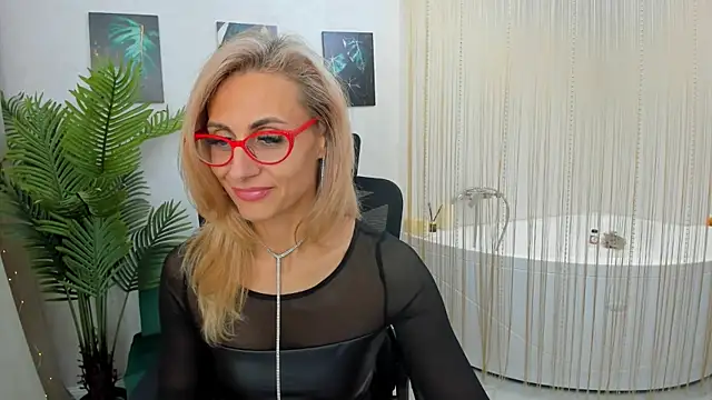 MuseOfStage online show from February 3, 2:34 pm