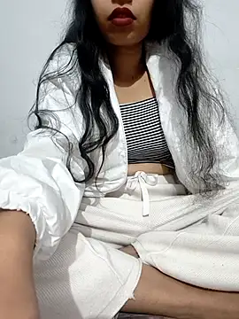 catreena online show from November 28, 7:05 pm