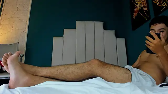 Austin Cardieff online show from February 11, 7:38 pm