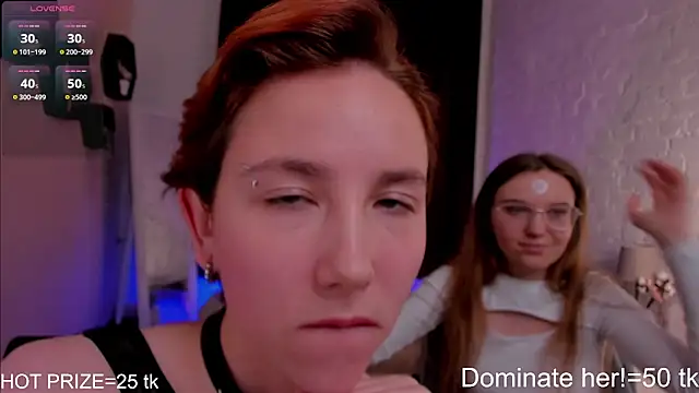 velvetvalkyries online show from December 10, 7:43 pm