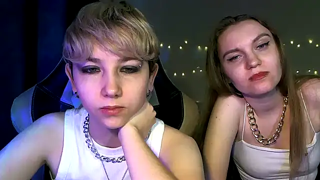 velvetvalkyries online show from March 16, 2:55 pm