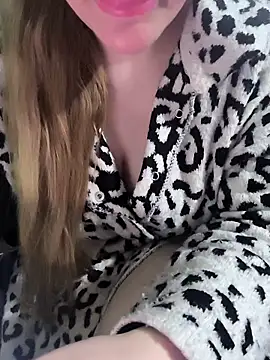 hayattt567 online show from March 22, 9:34 am