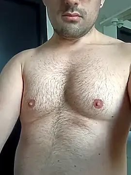 pisellinodurissimo online show from March 9, 1:04 pm