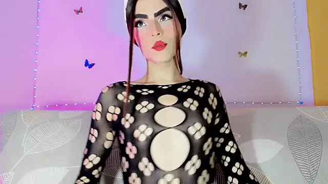 TatiGil online show from May 19, 8:04 pm