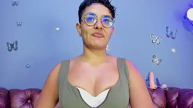 Snapshot of Kaira_mosse chatting on November 27, 11:45 am Kaira mosse online show from November 27, 11:45 am