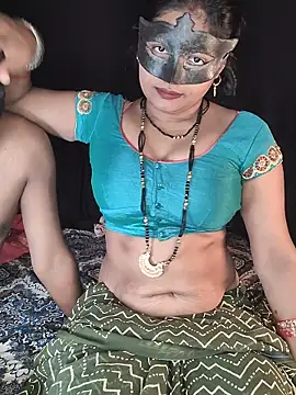 Snapshot of Shivani_Mumbai85 chatting on July 1, 5:23 pm Shivani Mumbai85 online show from July 1, 5:23 pm
