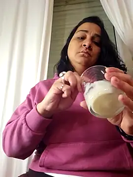 paulinaDiaz1 online show from January 18, 5:50 pm