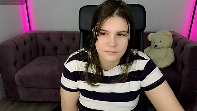 Ruyjin Choi online show from January 6, 10:52 am