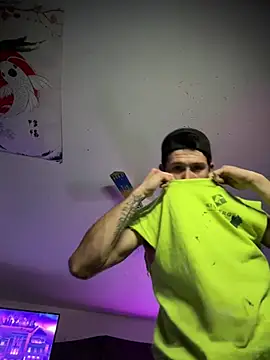 bigdckstud online show from April 18, 12:03 am