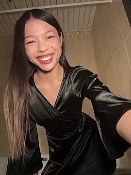 DesiredHoney online show from December 8, 6:39 pm