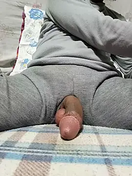 Snapshot of bigdig22cm chatting on March 1, 6:00 pm bigdig22cm online show from March 1, 6:00 pm