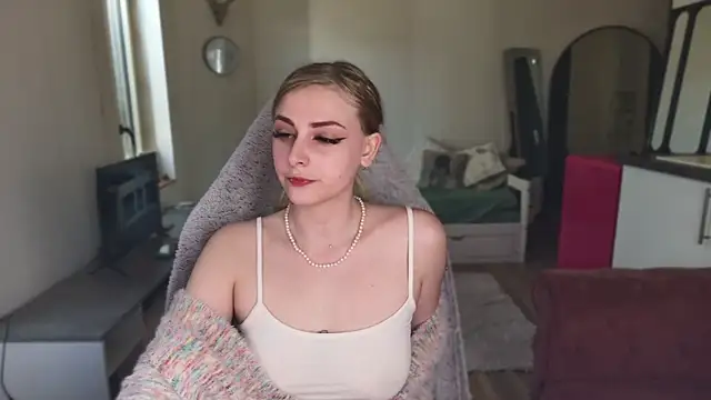 ce leste   online show from February 20, 1:40 pm