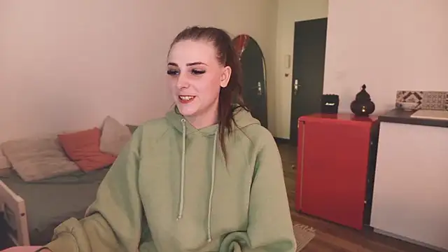 ce leste   online show from January 31, 8:29 pm