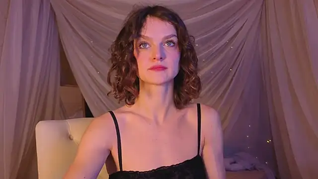 Snapshot of Soo_dreamy chatting on November 30, 1:20 am Soo dreamy online show from November 30, 1:20 am