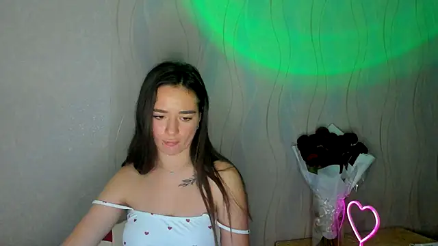 Bella XO online show from October 7, 2:47 pm