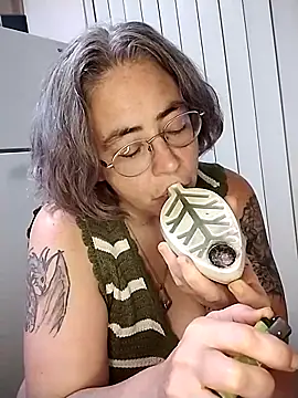 GraceHenderson online show from February 27, 5:56 am