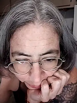 GraceHenderson online show from March 5, 1:52 am