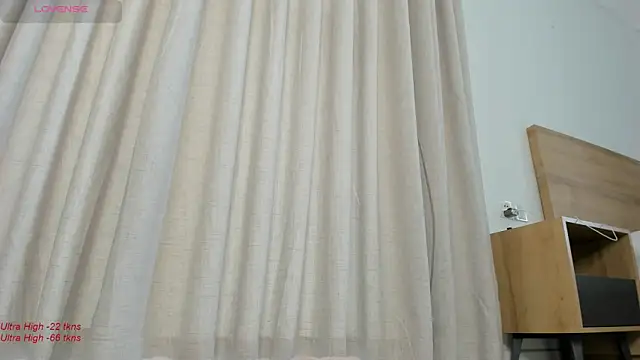 yumisunn online show from February 4, 3:44 am