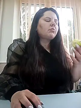 Snapshot of ValhallaXXL chatting on January 24, 8:02 am ValhallaXXL online show from January 24, 8:02 am