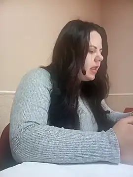 Snapshot of ValhallaXXL chatting on February 25, 8:36 am ValhallaXXL online show from February 25, 8:36 am