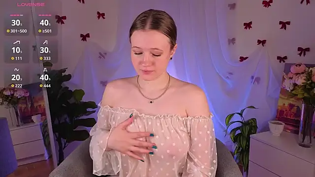 MaydaFoulk online show from March 9, 1:09 am