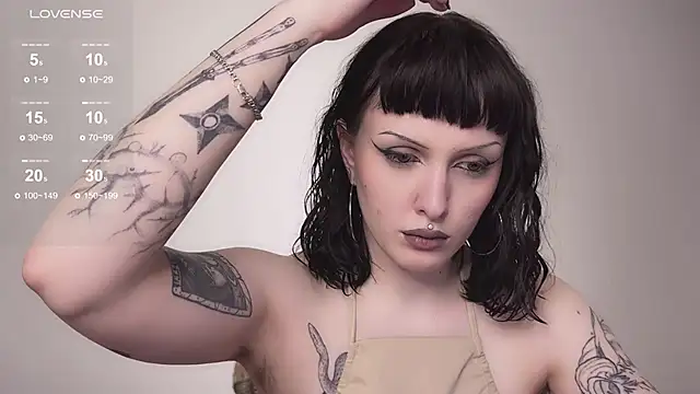 vinylstore online show from January 8, 1:20 pm