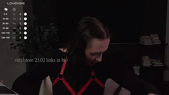 vinylstore online show from February 23, 4:24 pm