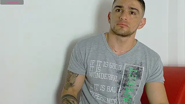 Sexy Alejandro  online show from January 10, 1:24 pm