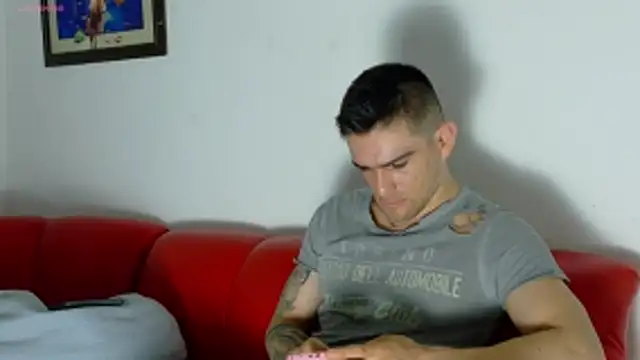 Sexy Alejandro  online show from June 4, 11:38 am