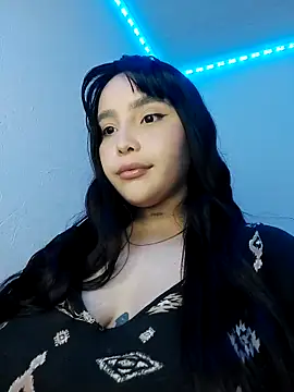 jacksyangeel2 online show from April 15, 8:21 am