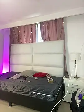 Stefyrossy online show from March 19, 3:27 pm