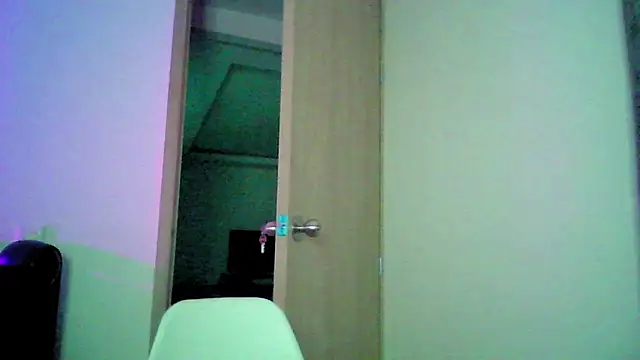 Kiri Cutee online show from September 17, 4:14 am