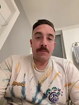 Snapshot of OCboi chatting on January 21, 3:15 am OCboi online show from January 21, 3:15 am