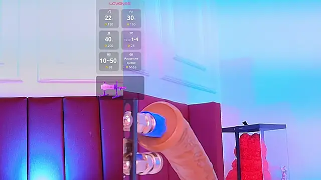 Luna monroe  online show from March 26, 4:56 pm