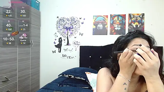 Snapshot of jeff_and_jade chatting on December 9, 11:58 am jeff and jade online show from December 9, 11:58 am