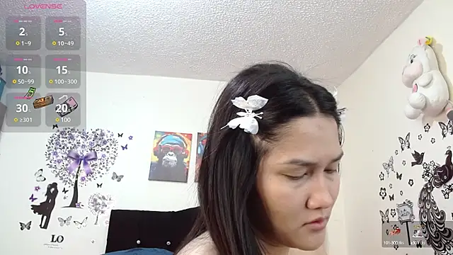 Snapshot of jeff_and_jade chatting on December 24, 11:17 am jeff and jade online show from December 24, 11:17 am