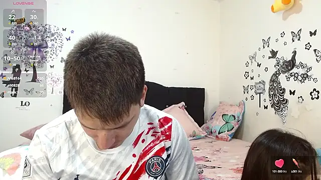 Snapshot of jeff_and_jade chatting on March 10, 12:59 pm jeff and jade online show from March 10, 12:59 pm