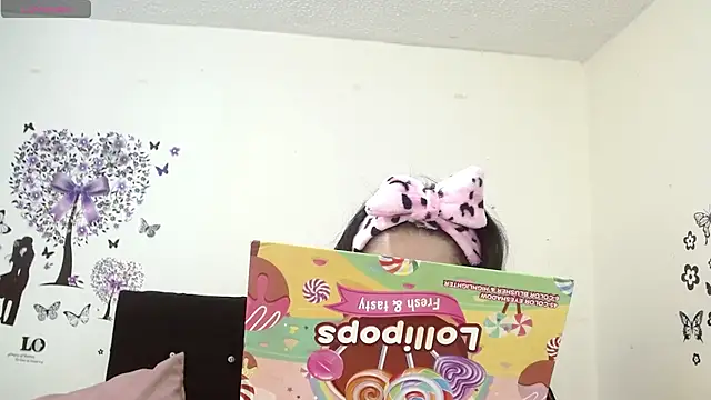 Snapshot of jeff_and_jade chatting on September 13, 1:00 pm jeff and jade online show from September 13, 1:00 pm