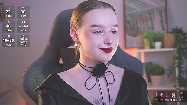 Snapshot of AdeleLoomis chatting on December 19, 8:55 pm AdeleLoomis online show from December 19, 8:55 pm