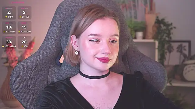 Snapshot of AdeleLoomis chatting on January 14, 10:44 pm AdeleLoomis online show from January 14, 10:44 pm