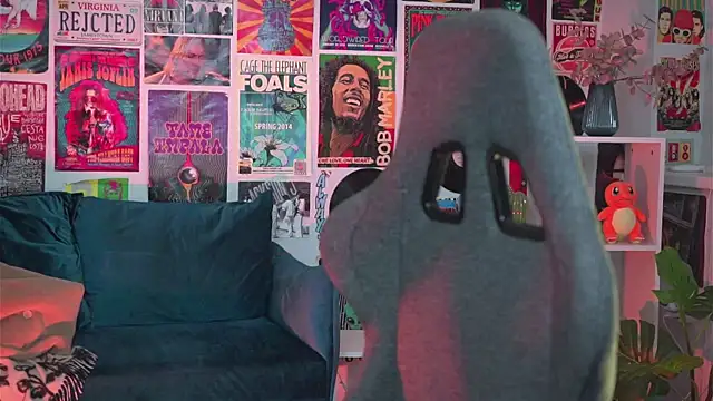 Snapshot of AdeleLoomis chatting on January 26, 8:34 pm AdeleLoomis online show from January 26, 8:34 pm