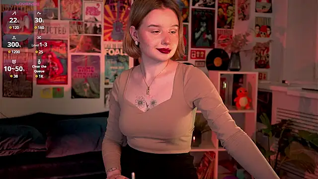 Snapshot of AdeleLoomis chatting on January 31, 11:24 pm AdeleLoomis online show from January 31, 11:24 pm