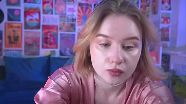 Snapshot of AdeleLoomis chatting on February 24, 2:30 am AdeleLoomis online show from February 24, 2:30 am