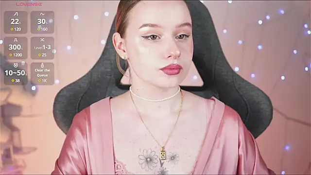 Snapshot of AdeleLoomis chatting on February 26, 5:42 am AdeleLoomis online show from February 26, 5:42 am