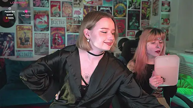 Snapshot of AdeleLoomis chatting on February 28, 5:48 am AdeleLoomis online show from February 28, 5:48 am