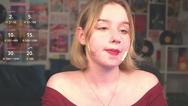 Snapshot of AdeleLoomis chatting on March 19, 8:45 am AdeleLoomis online show from March 19, 8:45 am