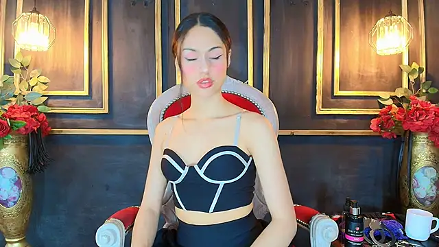 Snapshot of Hannah_blepper chatting on November 20, 8:19 pm Hannah blepper online show from November 20, 8:19 pm