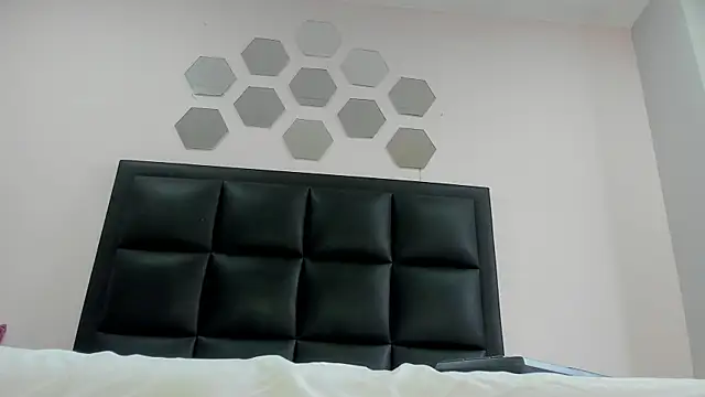 Snapshot of Catalina_Jonex chatting on May 5, 11:40 am Catalina Jonex online show from May 5, 11:40 am